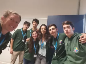 L'équipe de l'institut saint-dominique de pau au tournoi des jeunes mathématiciens et mathématiciennes